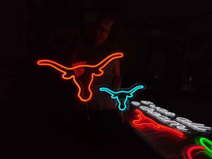 Custom Bull LED Neon Longhorn Head Skull Light Sign Texas Western